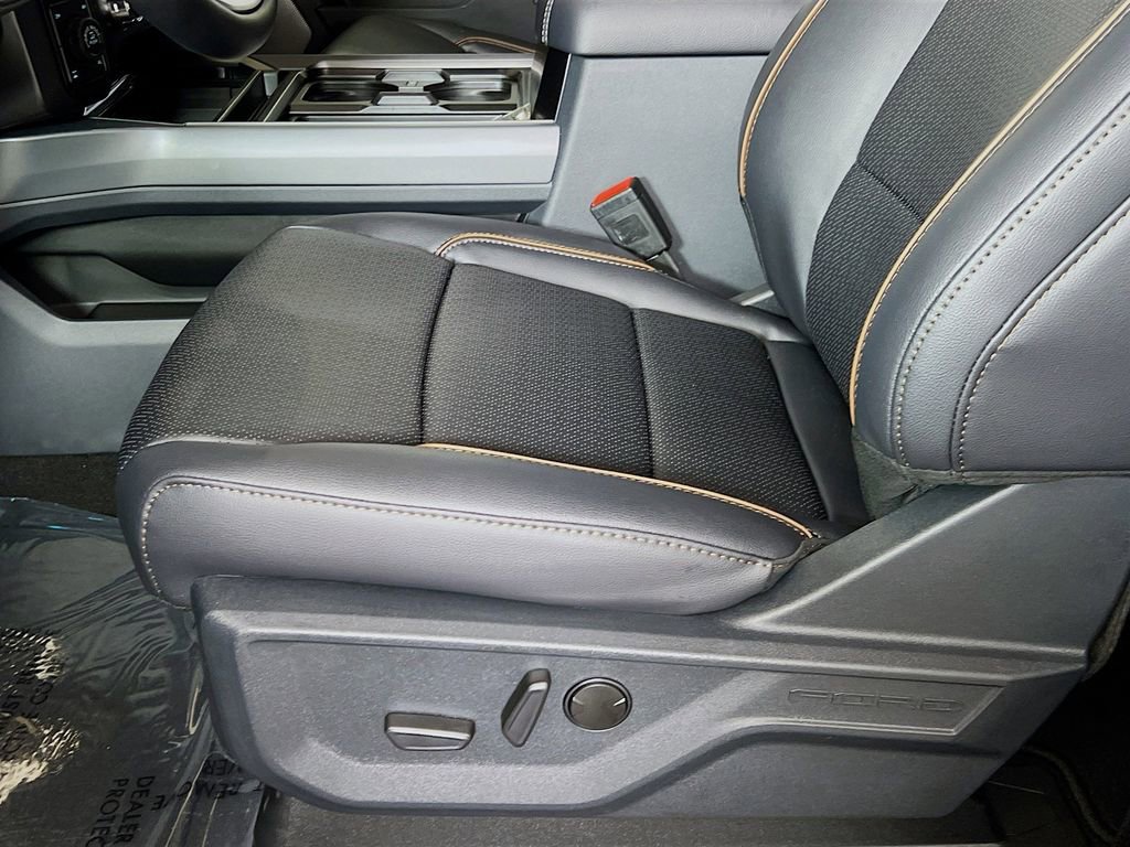 New 2026 Ford F350 Lariat w/ Tremor Off-Road Package image 23