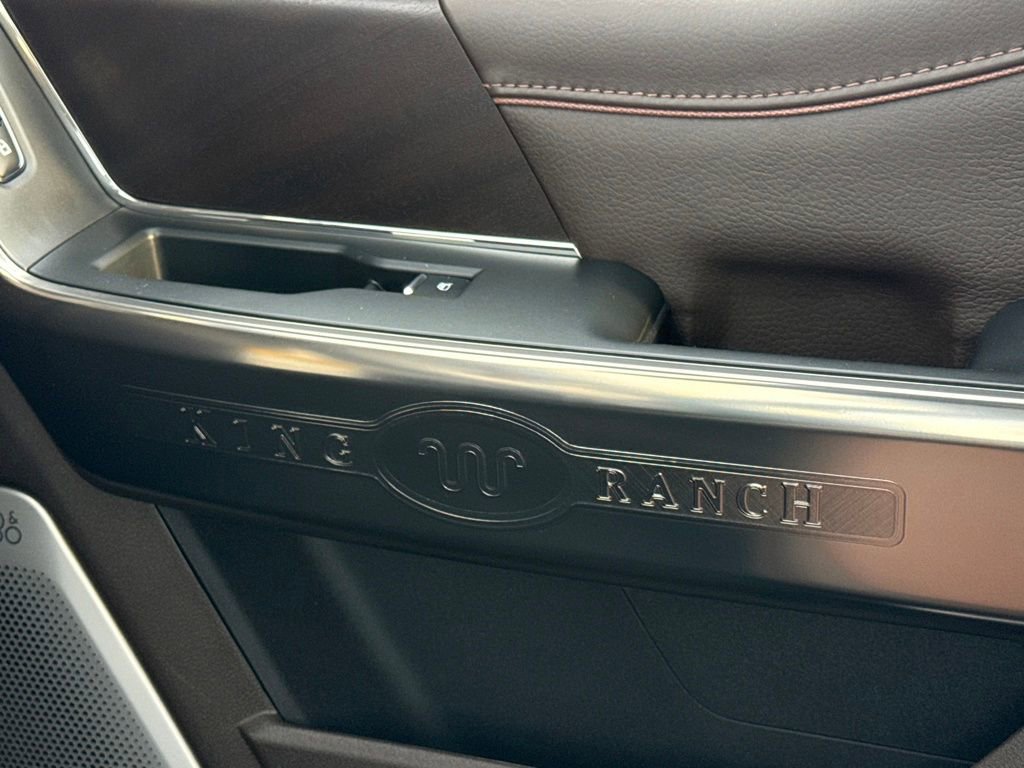 New 2026 Ford F350 King Ranch w/ FX4 Off-Road Package image 69