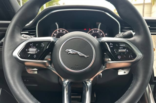 Certified 2024 Jaguar XF R-Dynamic SE AWD/4WD image 22