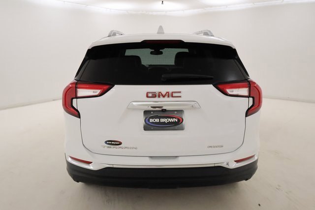 Used 2023 GMC Terrain SLT image 4