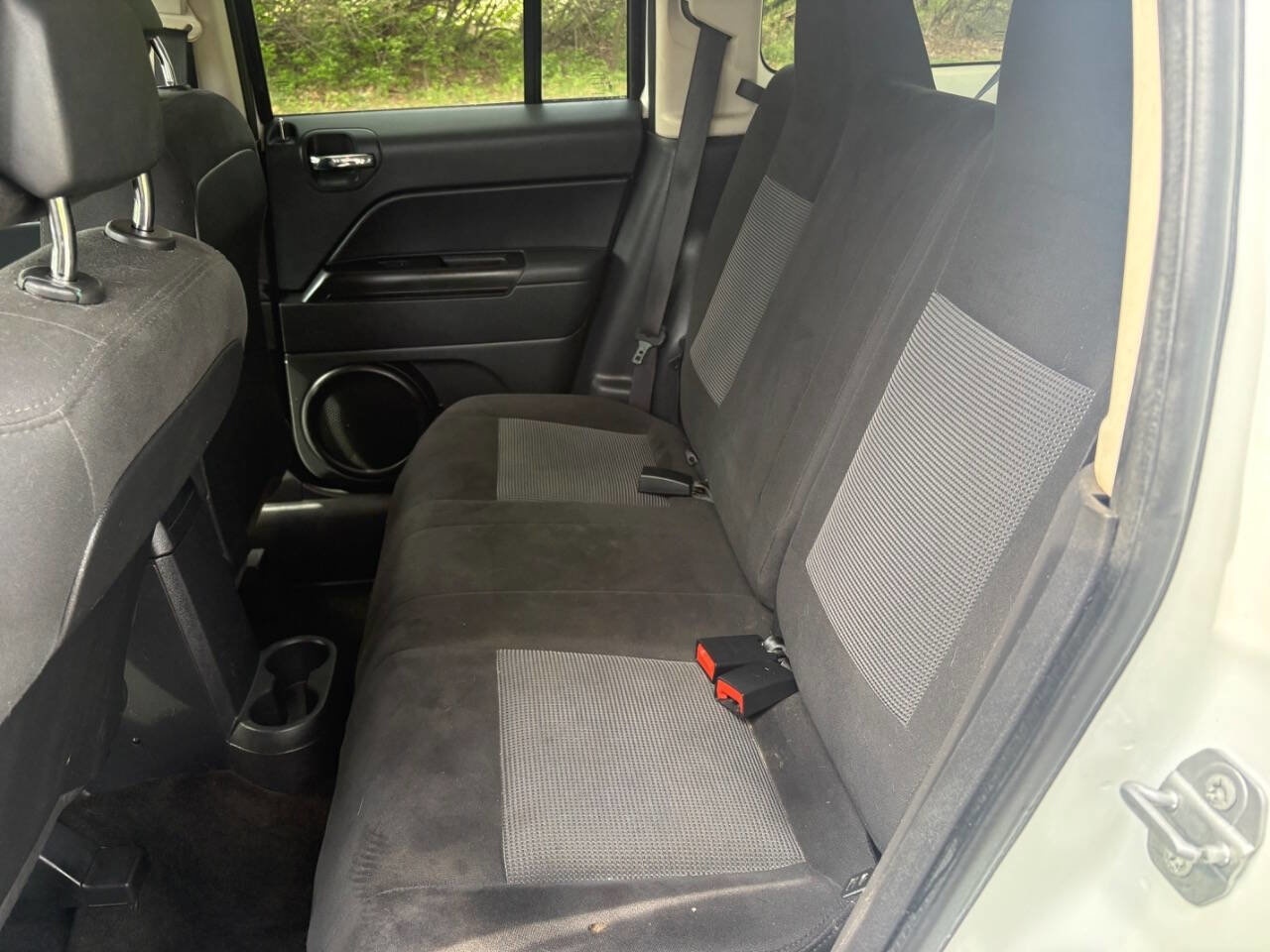 Used 2016 Jeep Patriot Sport w/ Power Value Group FWD image 22