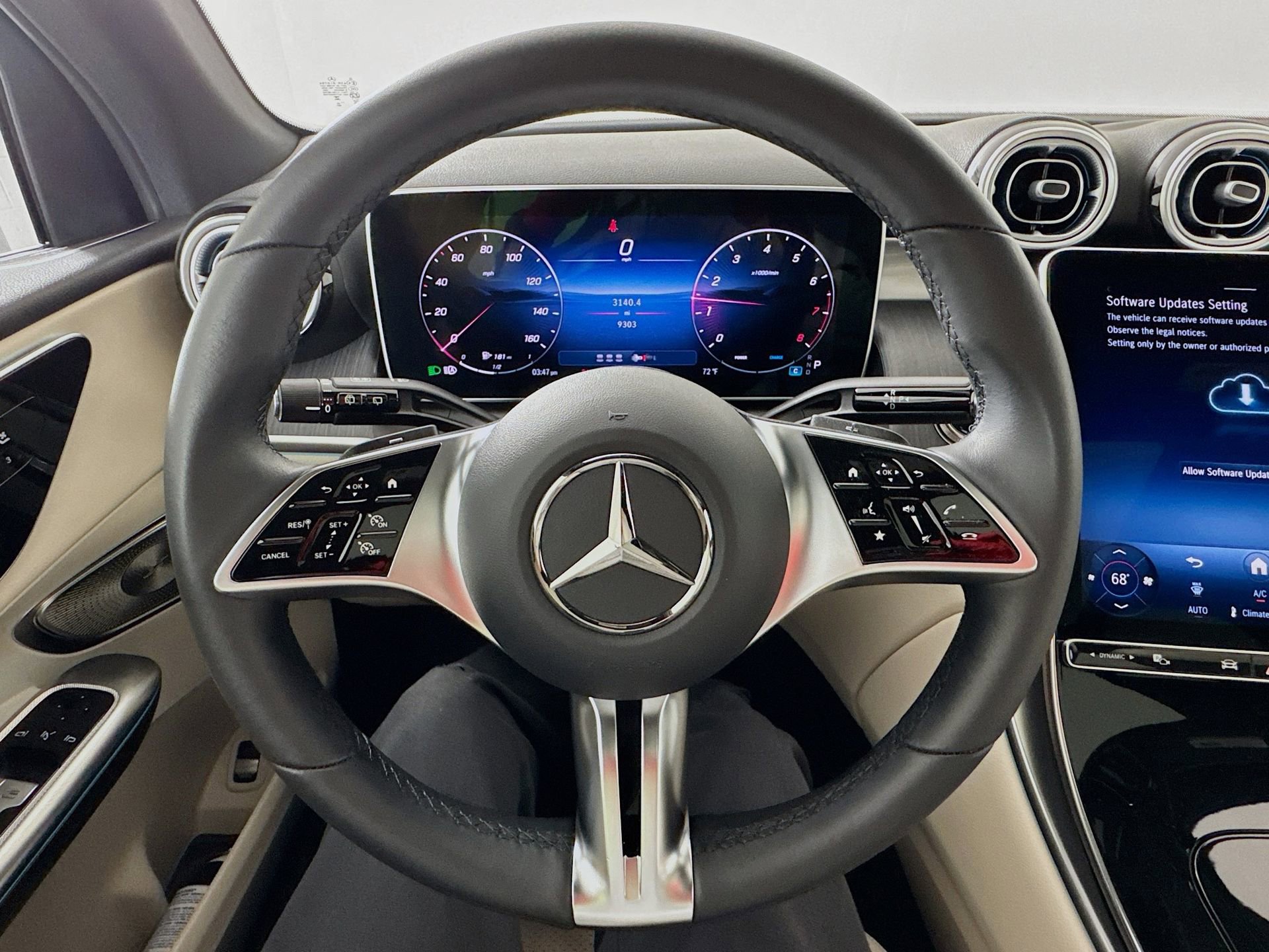 Used 2026 Mercedes-Benz GLC 300 image 12