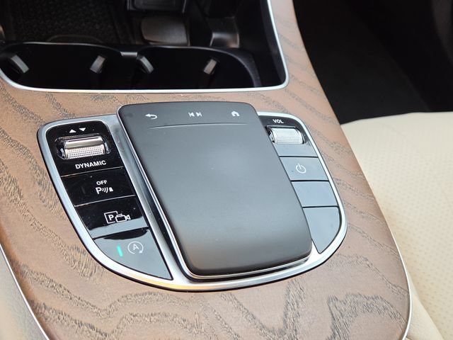 Used 2023 Mercedes-Benz E 350 4MATIC Sedan image 17