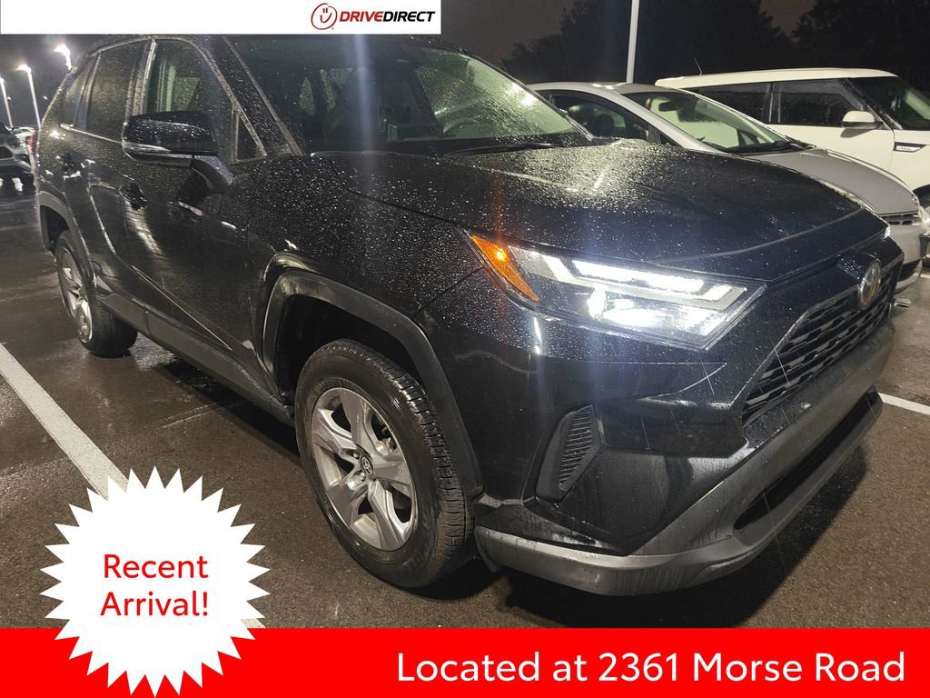 Used 2024 Toyota RAV4 XLE video 1