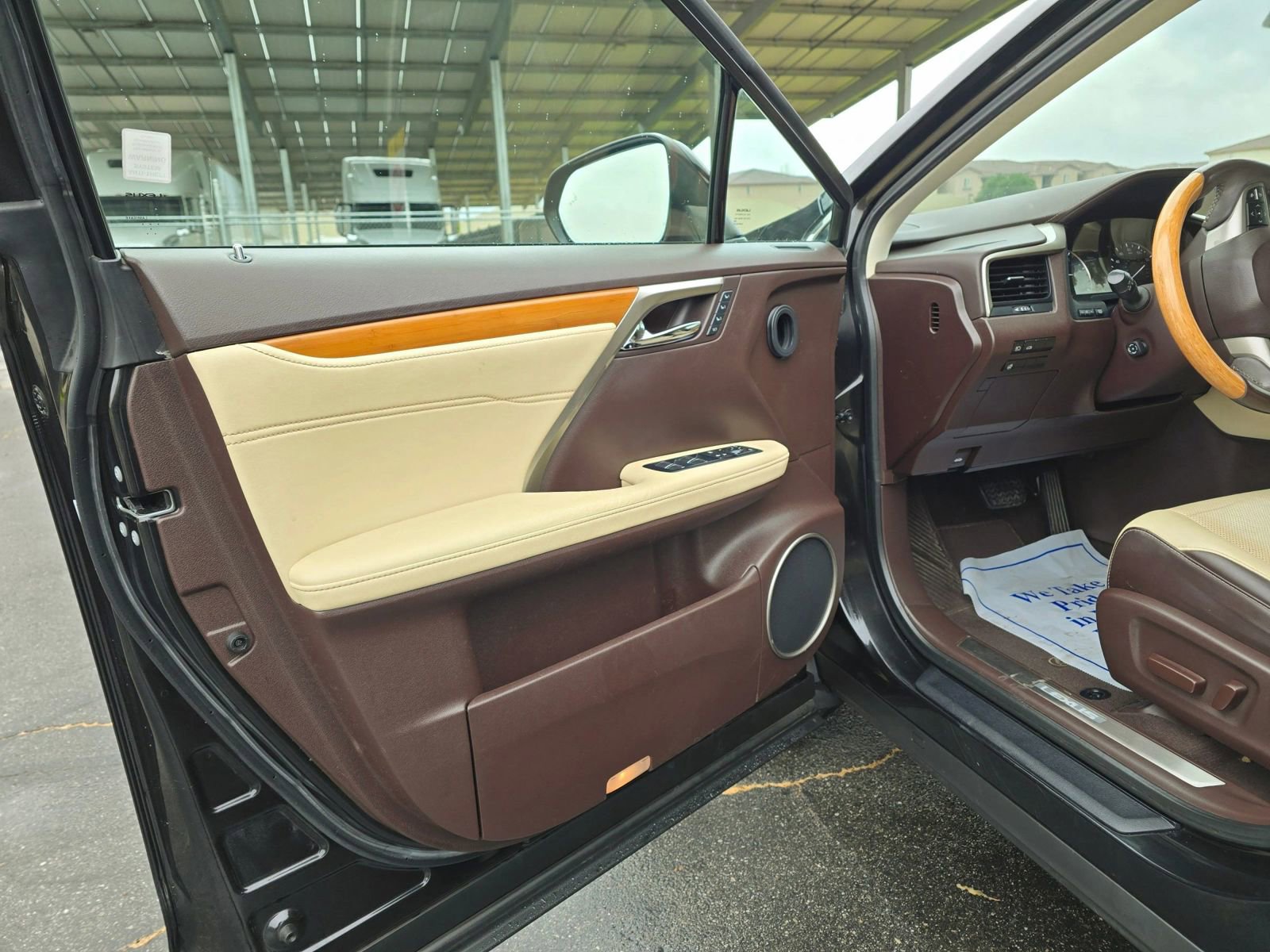 Used 2017 Lexus RX 350 RX 350 Sport Utility 4D w/ Premium Package image 15