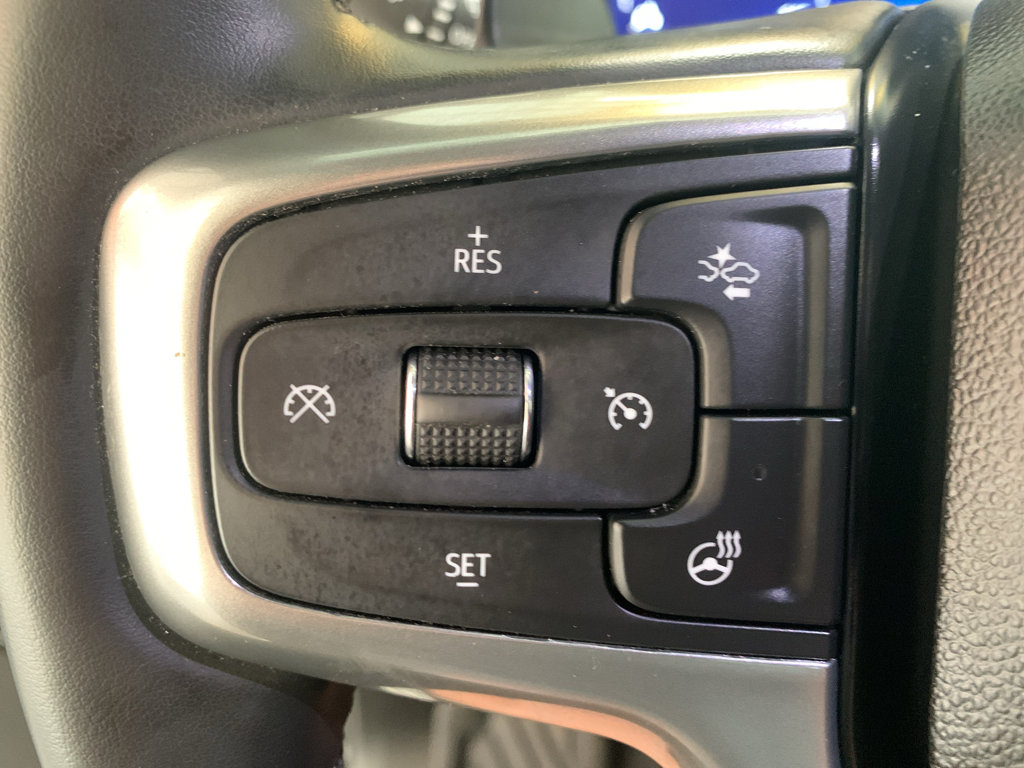 Used 2023 Chevrolet Silverado 1500 LTZ AWD/4WD image 18