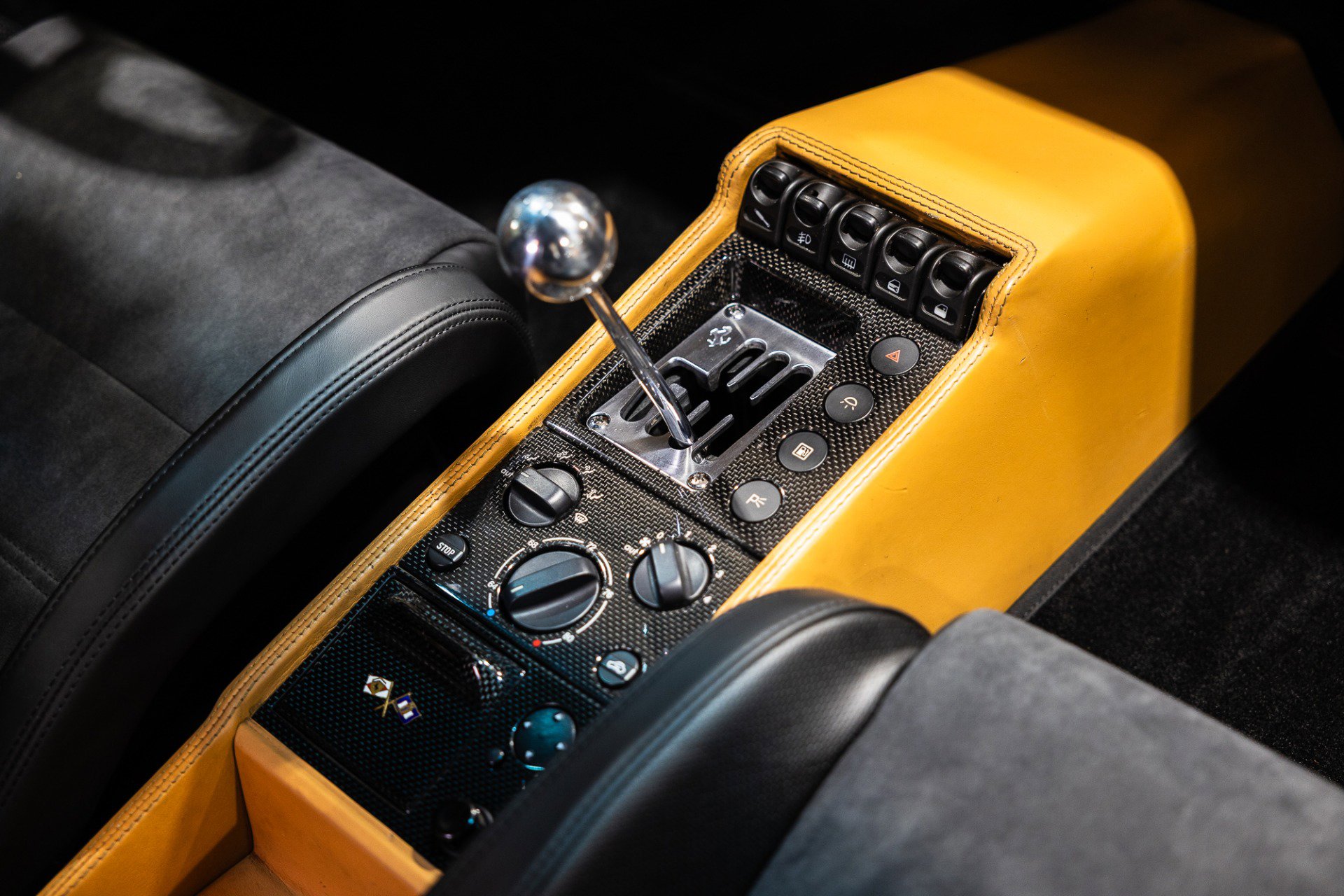 Used 1995 Ferrari F355 Berlinetta image 36