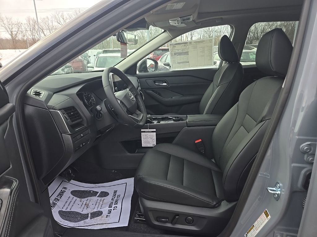 New 2026 Nissan Rogue SV image 9