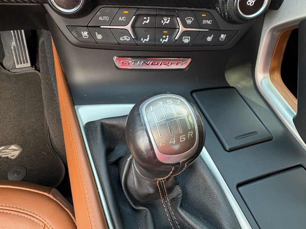 Used 2014 Chevrolet Corvette Stingray Coupe w/ Z51 3LT w/ 3LT Preferred Equipment Group RWD image 27