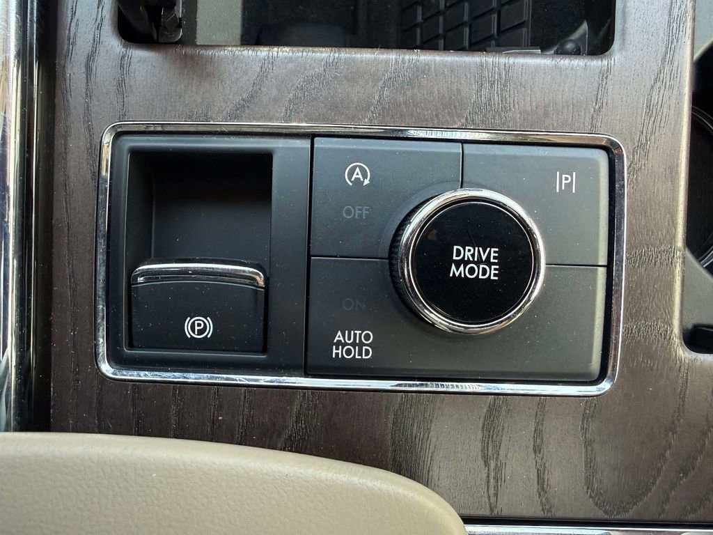 Used 2023 Lincoln Navigator Reserve AWD/4WD image 25