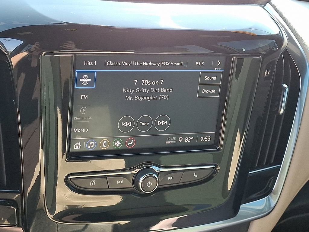 Used 2023 Chevrolet Traverse LS w/ Midnight/Sport Edition image 24