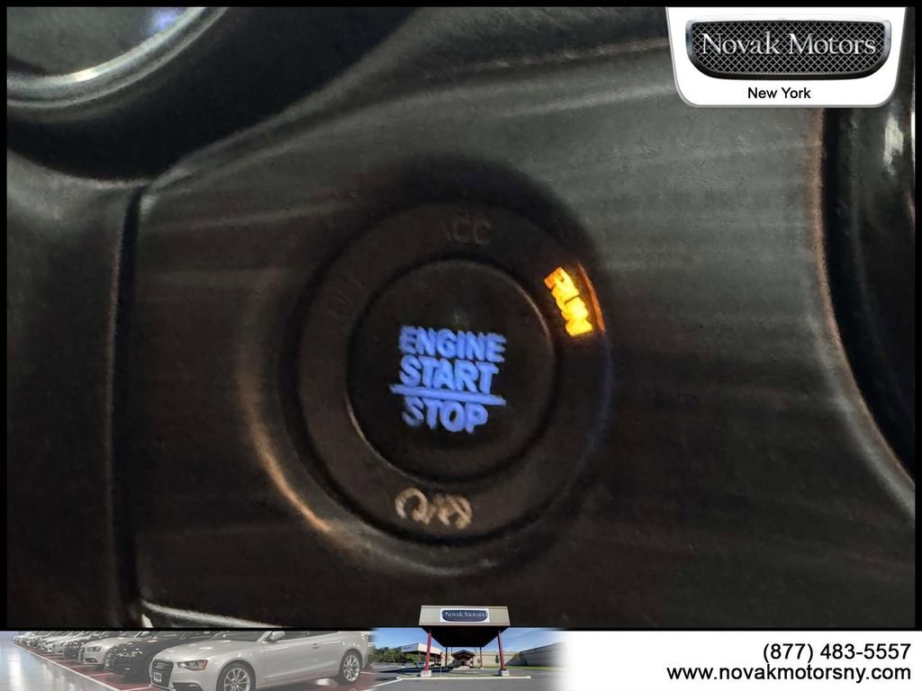 Used 2022 Jeep Grand Cherokee Limited image 17