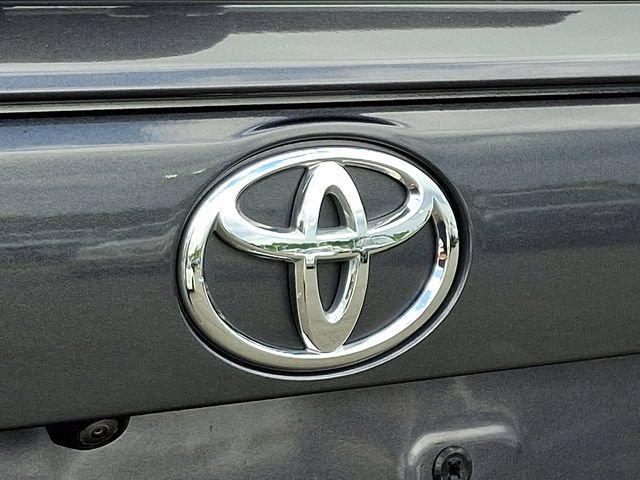 Used 2024 Toyota RAV4 XLE AWD/4WD image 28