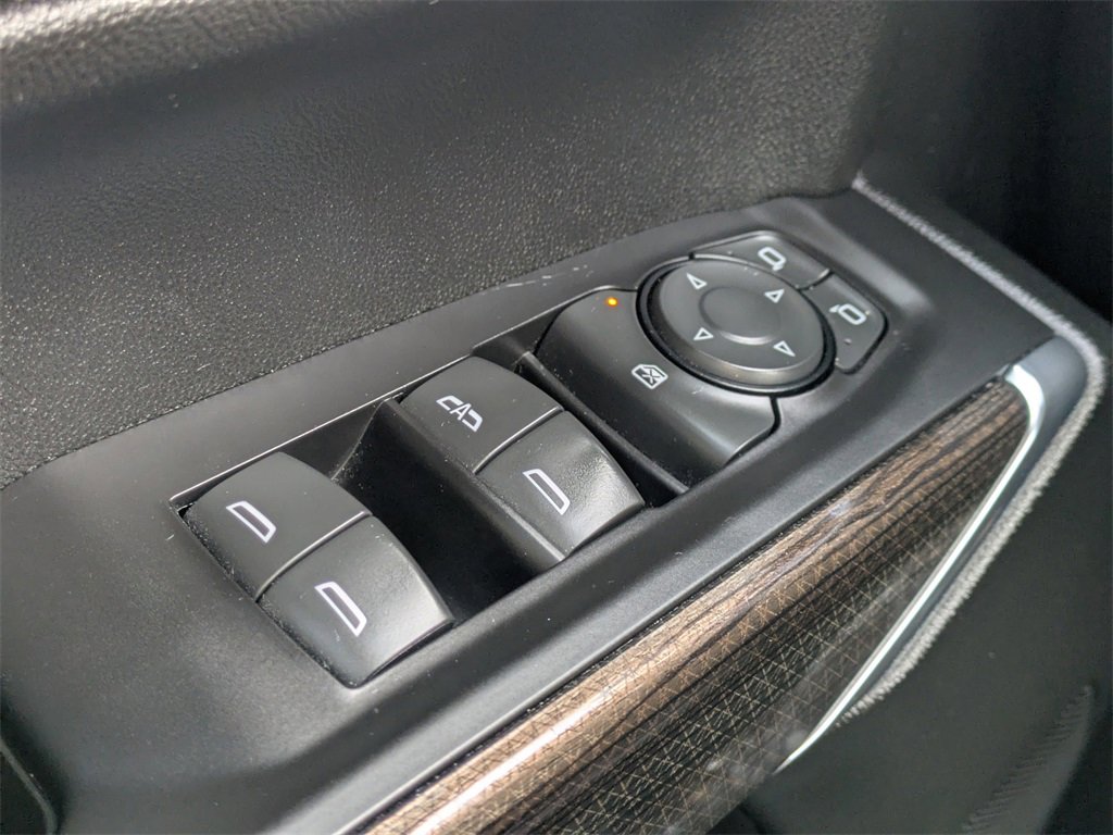 Used 2021 Chevrolet Silverado 1500 LT image 26