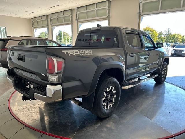 Used 2020 Toyota Tacoma TRD Off-Road AWD/4WD image 5