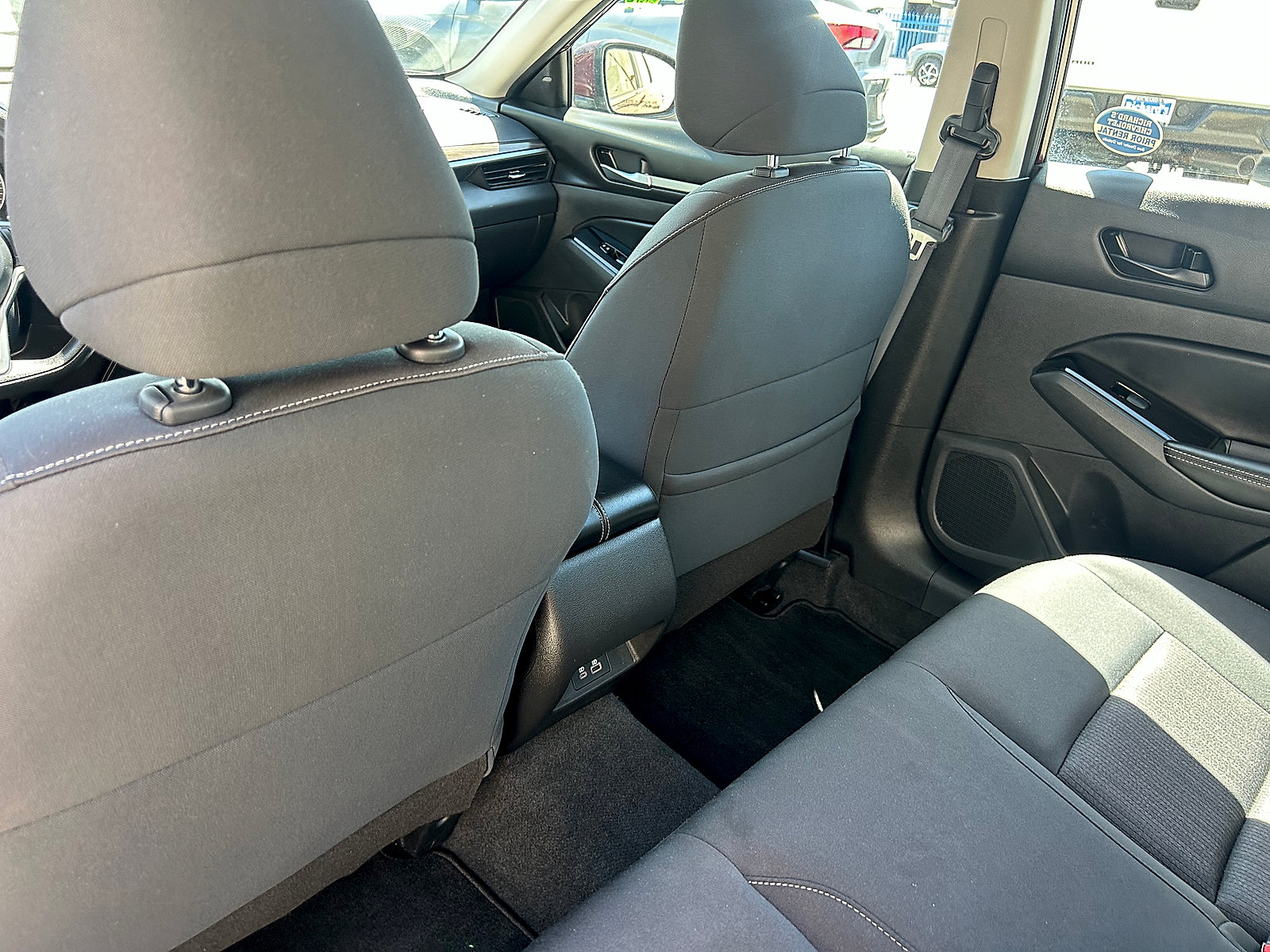 Used 2023 Nissan Altima 2.5 SV FWD image 19