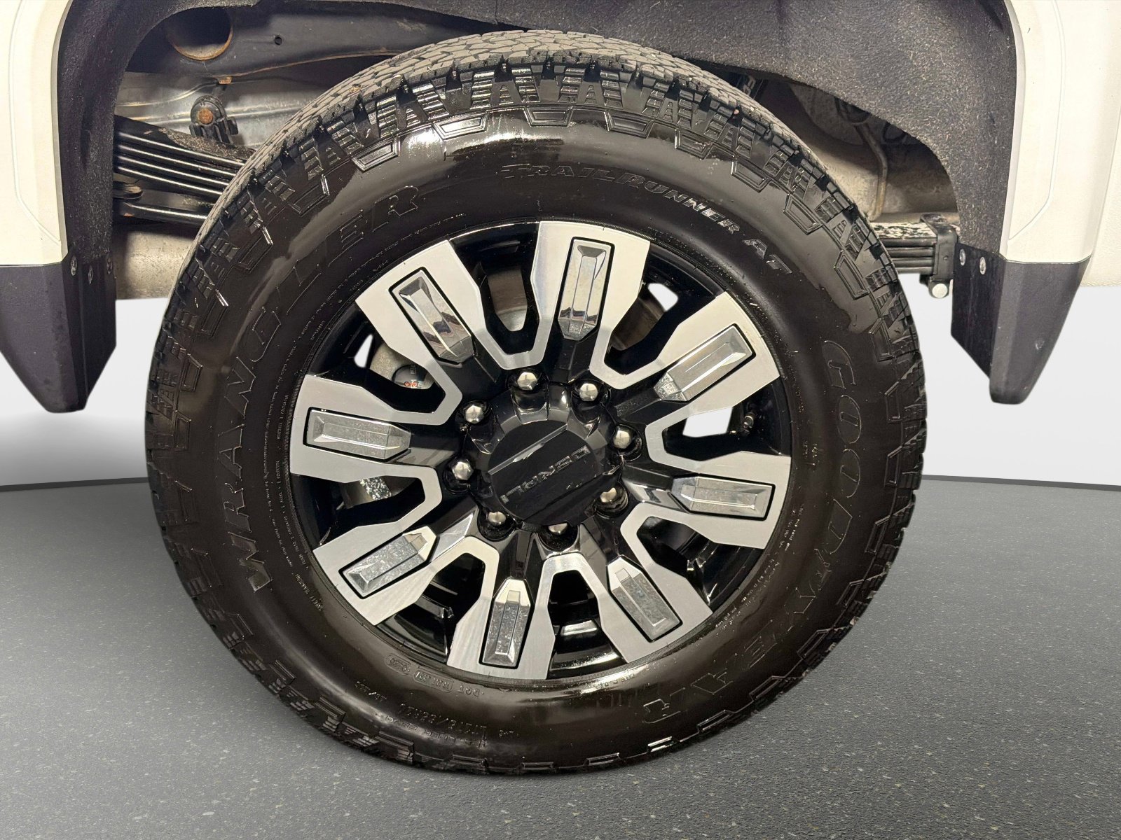 Used 2025 GMC Sierra 2500 Denali w/ Denali Reserve Package image 18