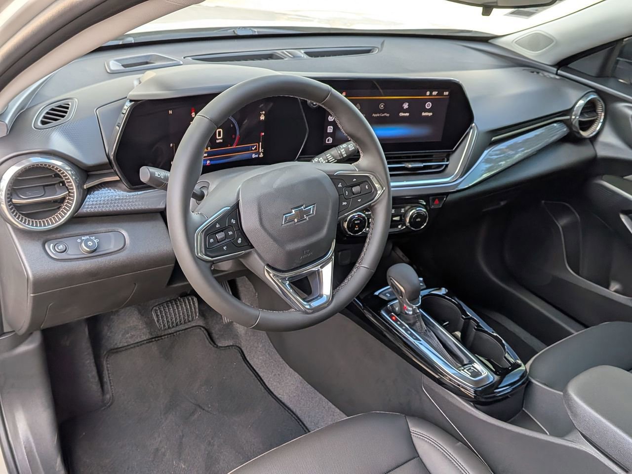 New 2026 Chevrolet Trax ACTIV w/ Driver Confidence Package image 9