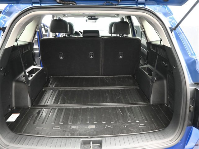 Used 2021 Kia Sorento S w/ Panoramic Sunroof Package image 16