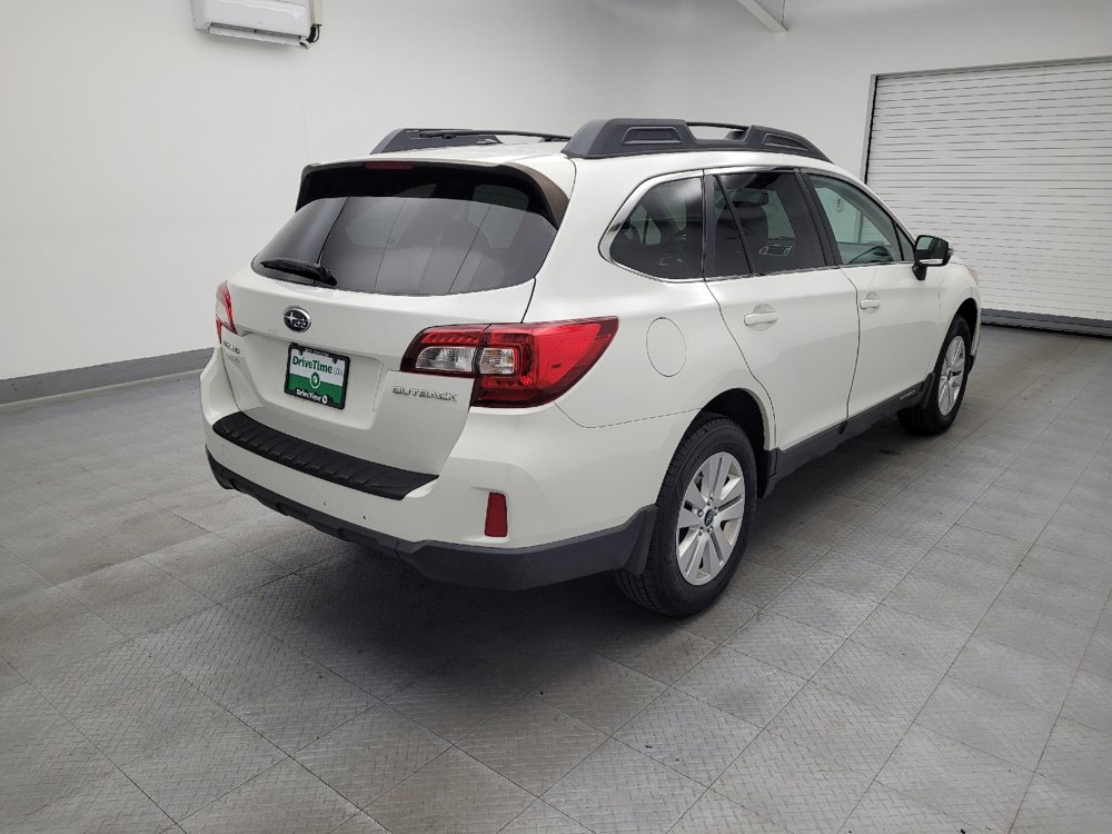 Used 2015 Subaru Outback 2.5i Premium image 9