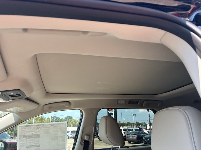 New 2026 Nissan Pathfinder SL w/ SL Premium Package FWD image 11