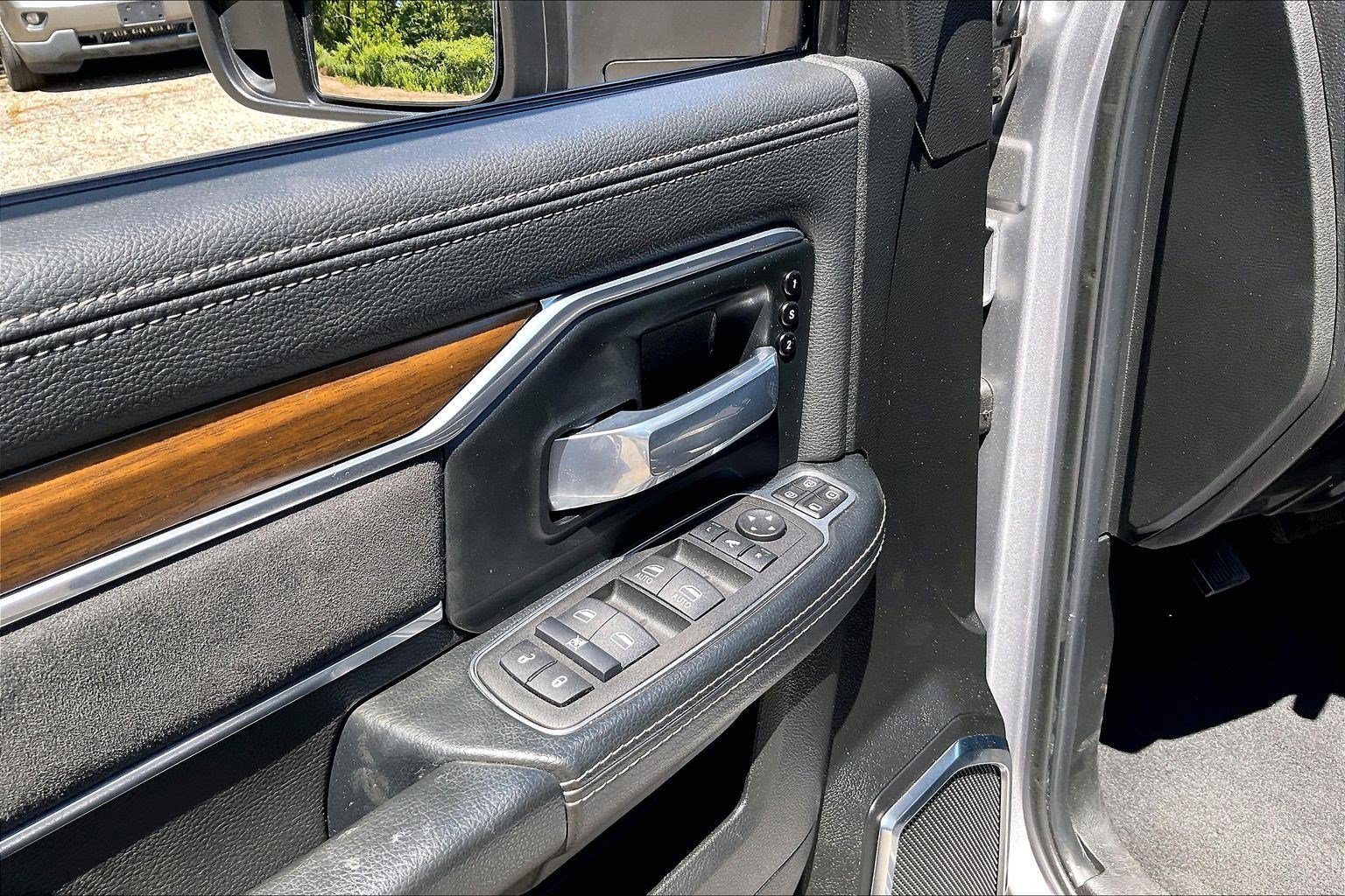 Certified 2024 RAM 2500 Laramie w/ Safety Group AWD/4WD image 33
