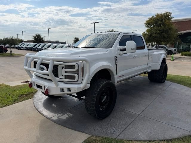 Used 2026 Ford F450 Platinum w/ FX4 Off-Road Package AWD/4WD image 3