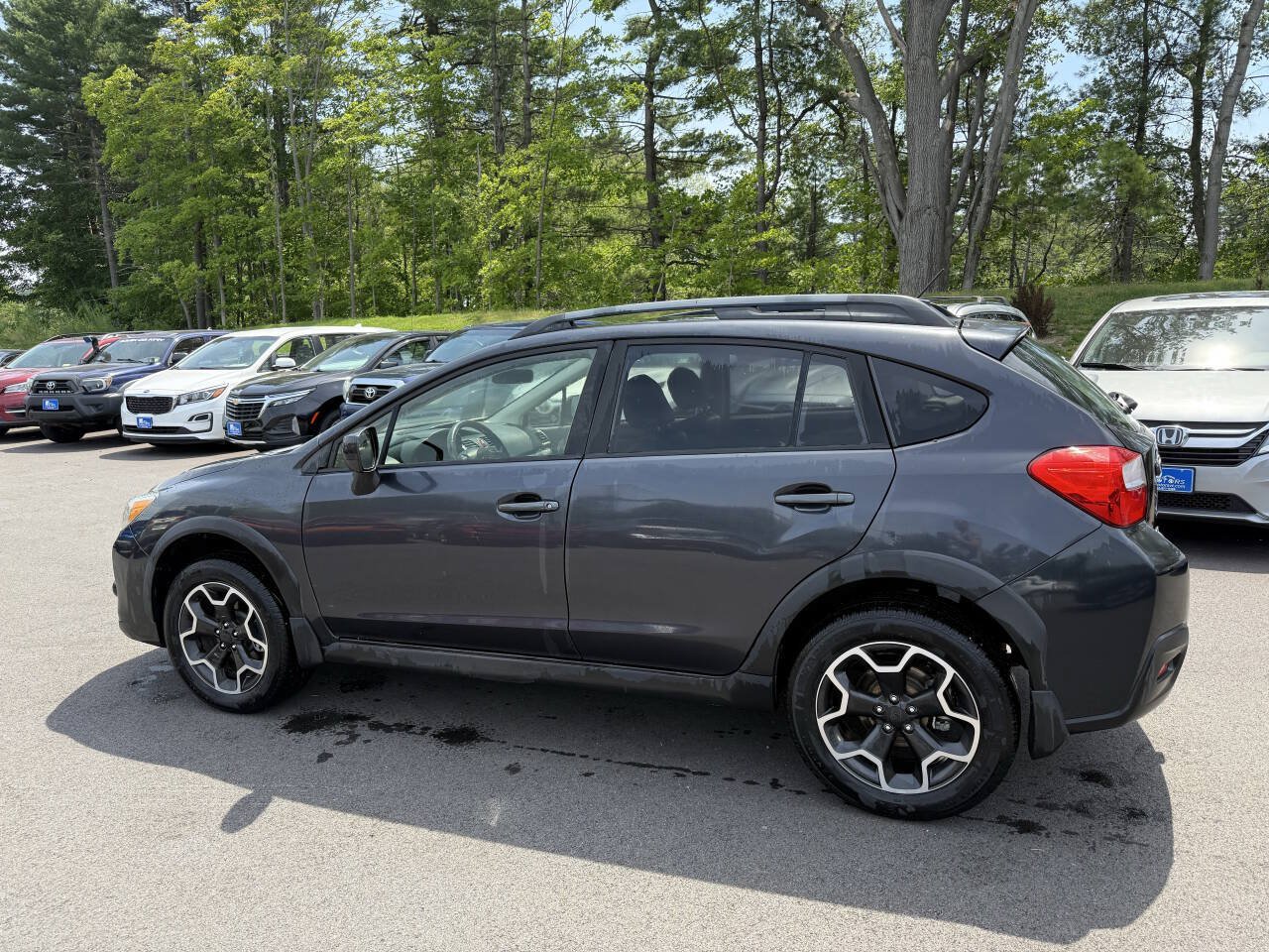 Used 2013 Subaru Crosstrek 2.0i Limited AWD/4WD image 9