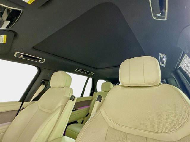 Certified 2023 Land Rover Range Rover Long Wheelbase SE image 14