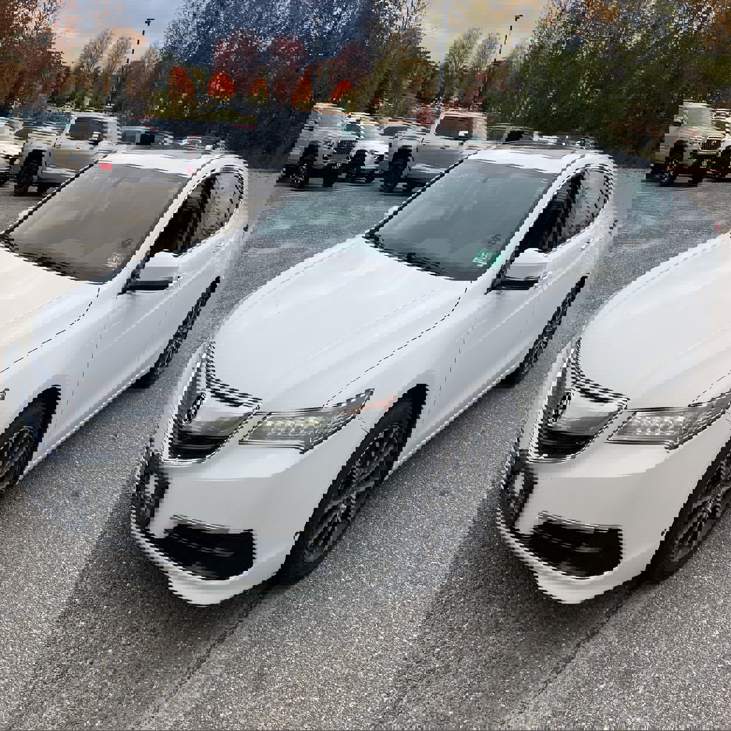 Used 2016 Acura TLX V6 image 1