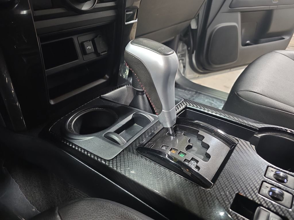 Used 2022 Toyota 4Runner TRD Off-Road Premium image 24