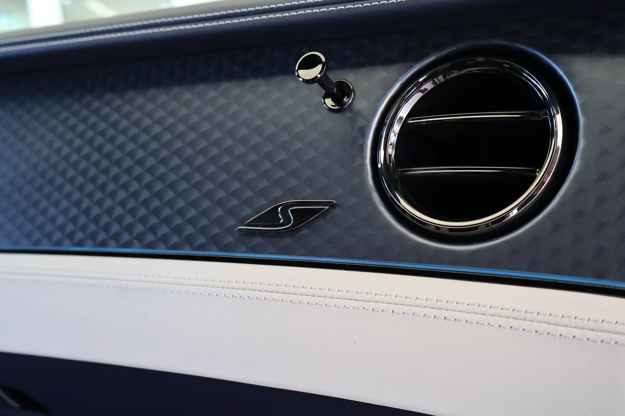 New 2026 Bentley Continental GT AWD/4WD image 24