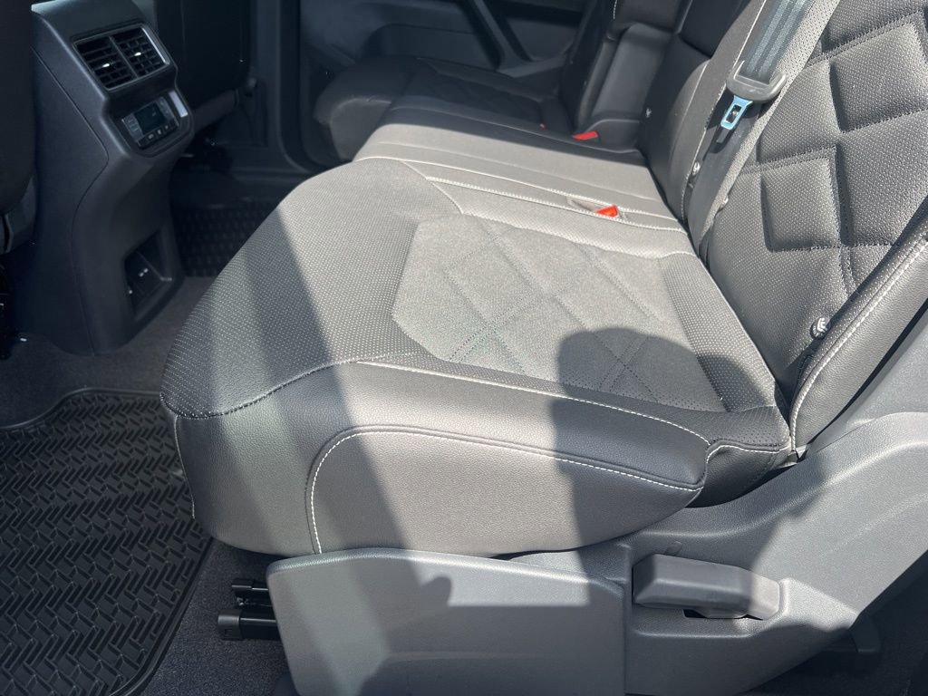 New 2026 Volkswagen Atlas SE image 15