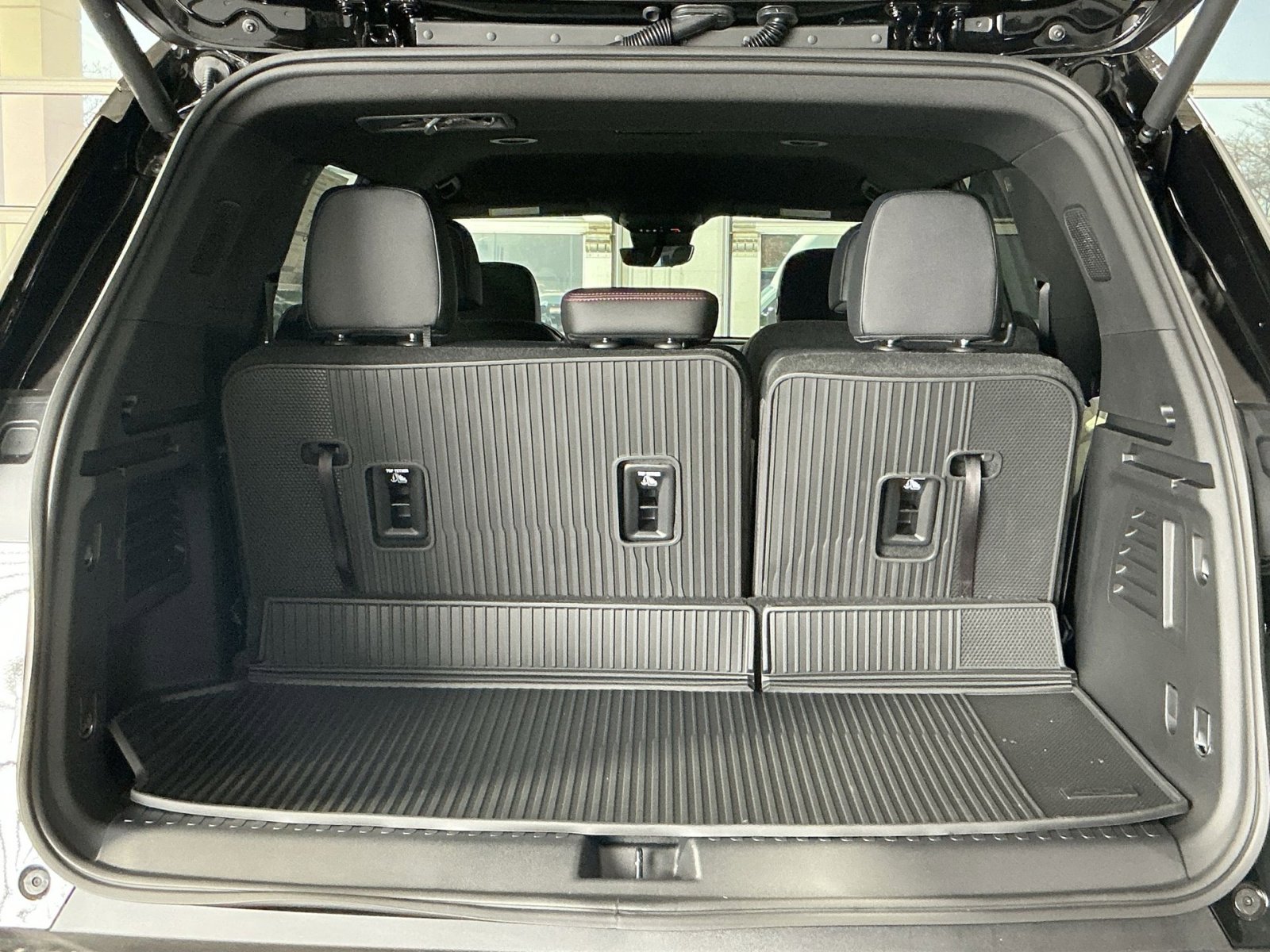 New 2026 Chevrolet Traverse Z71 w/ Enhanced Driving Package image 33