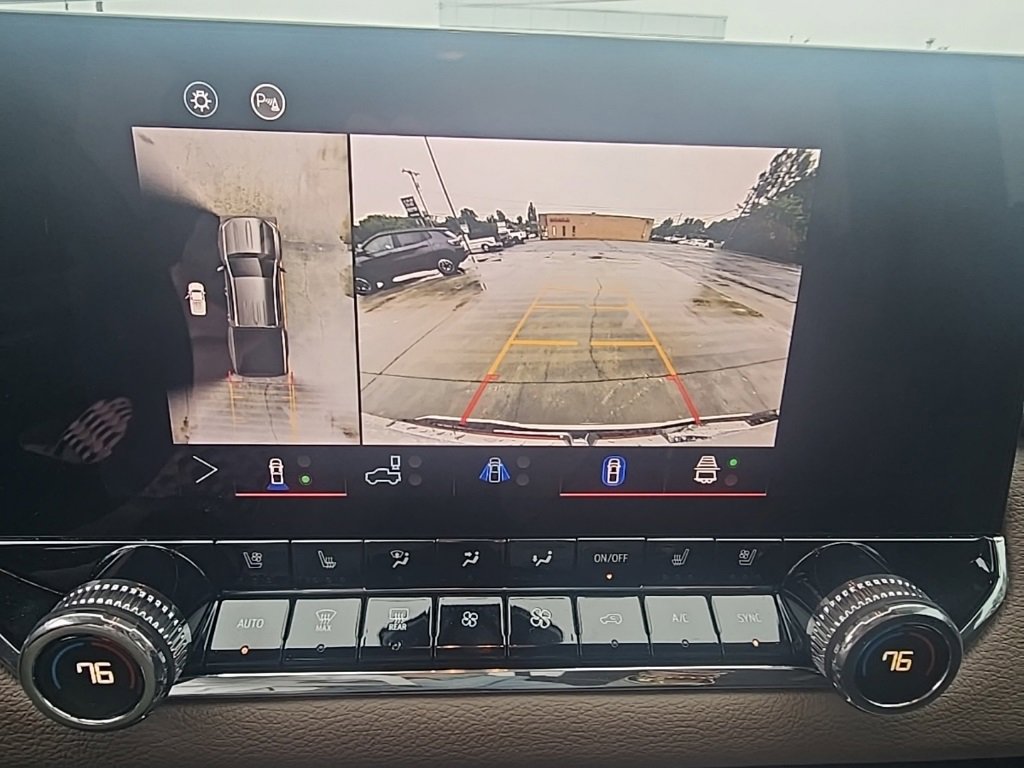 Certified 2025 GMC Canyon Denali image 22