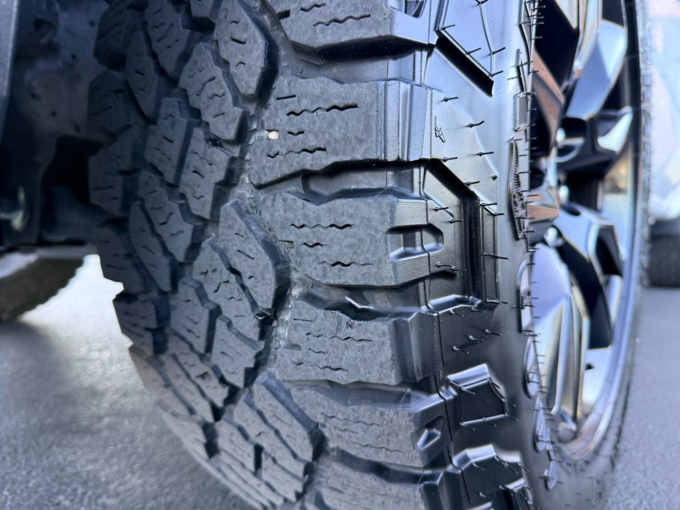 Used 2021 Chevrolet Silverado 1500 RST w/ Convenience Package II AWD/4WD image 26