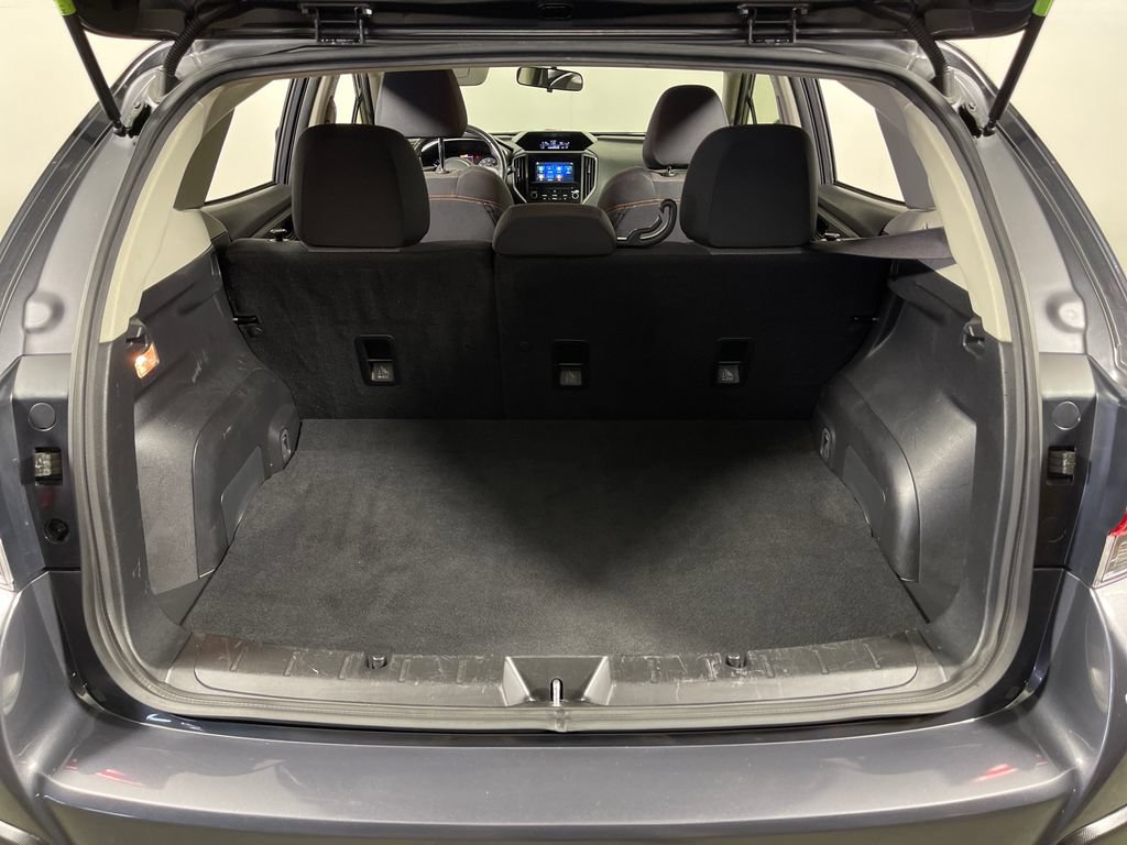 Used 2021 Subaru Crosstrek 2.0i Premium w/ Moonroof Package AWD/4WD image 10