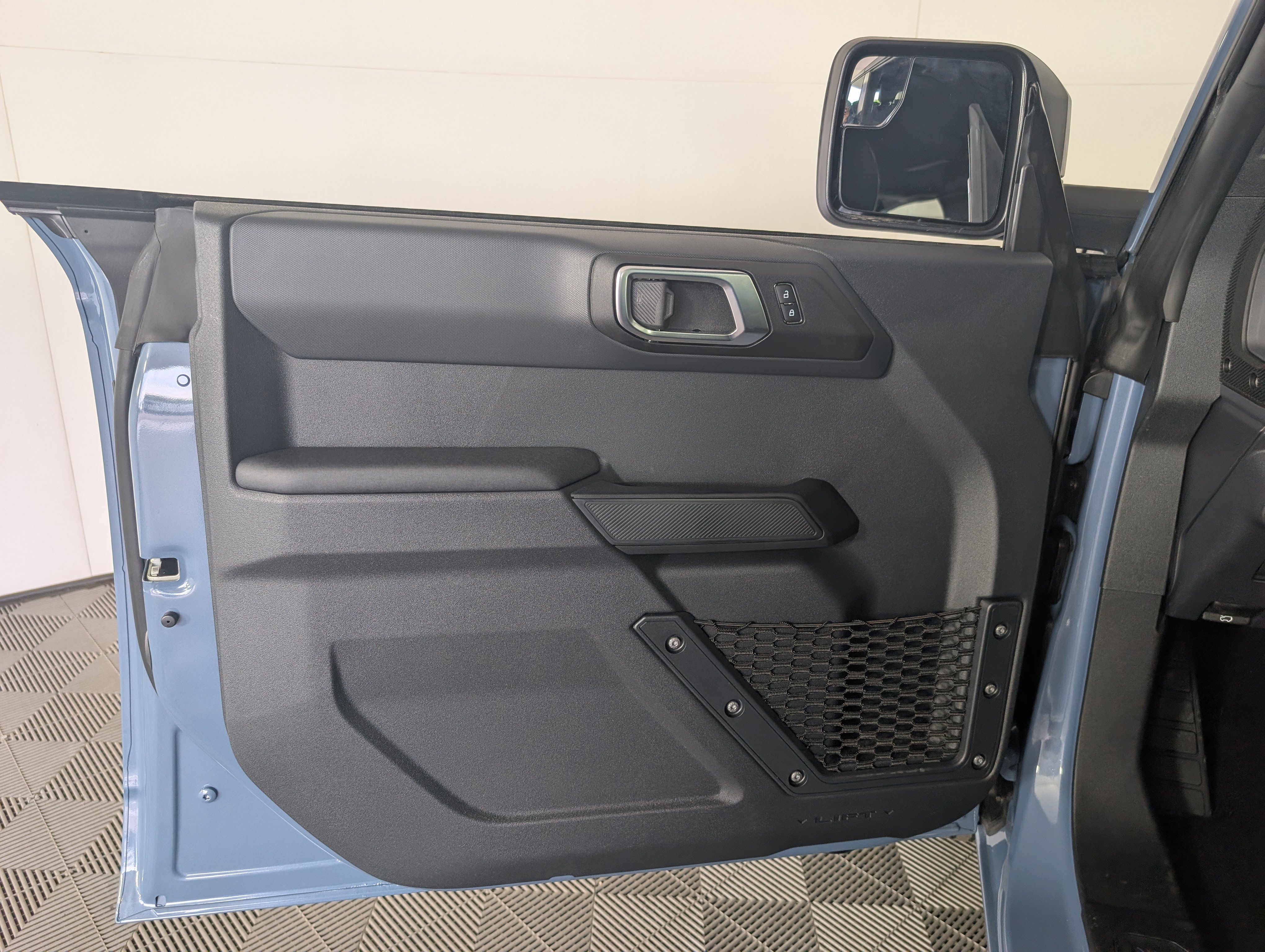 New 2025 Ford Bronco 4-Door image 11