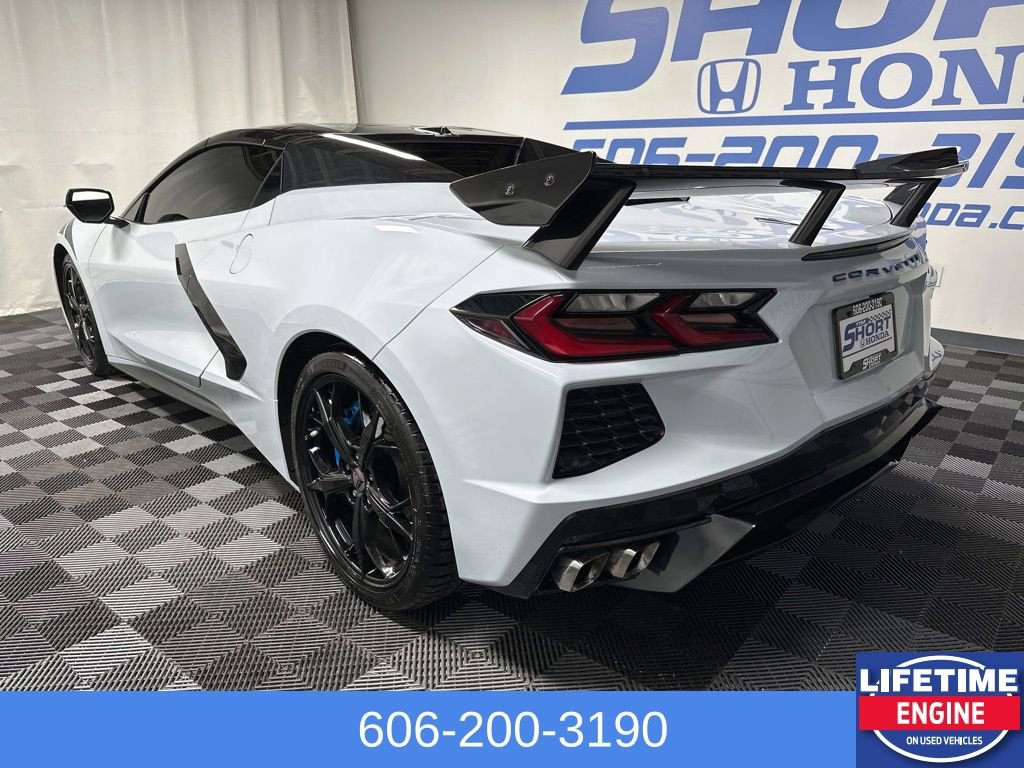 Used 2021 Chevrolet Corvette Stingray Premium Conv w/ Z51 Performance Package image 2