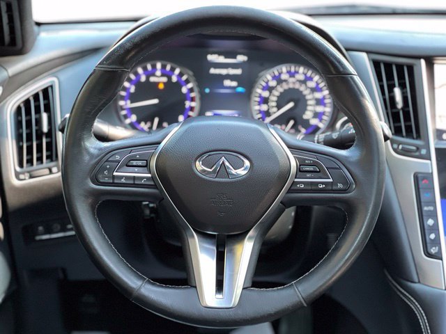 Used 2017 INFINITI Q60 2.0t w/ Premium Plus Package 2.0T AWD/4WD image 25