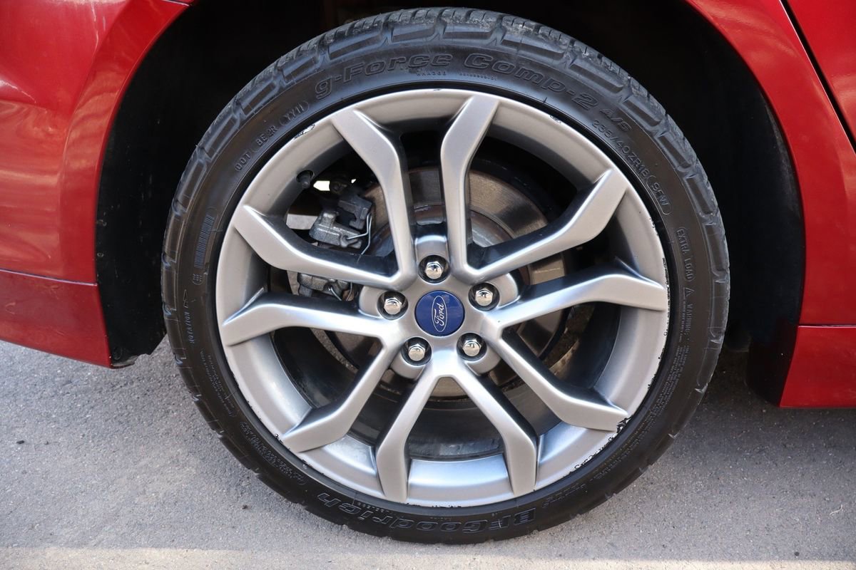 Used 2017 Ford Fusion SE w/ Equipment Group 201A FWD image 43