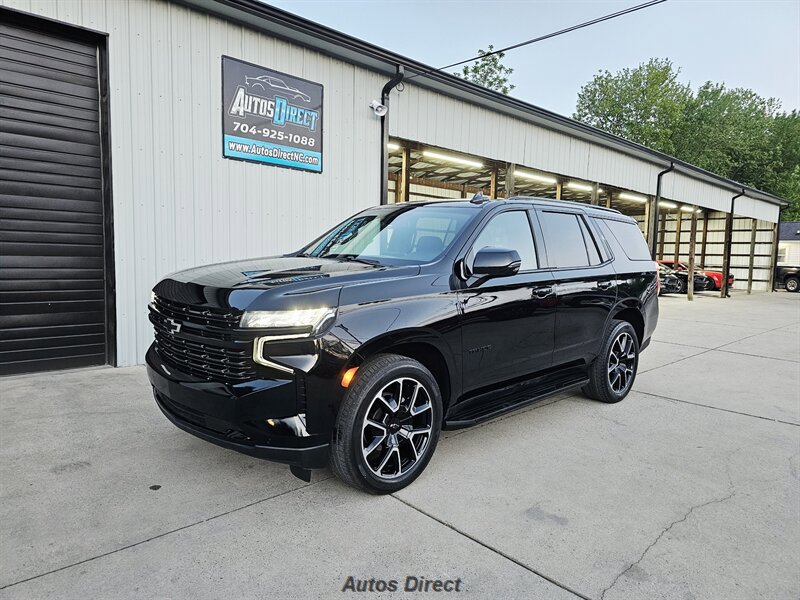 Used 2021 Chevrolet Tahoe RST w/ Luxury Package RWD image 1