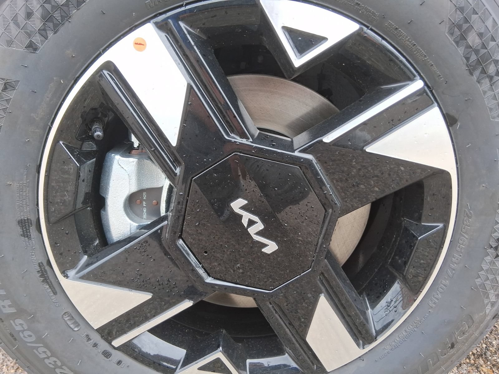 New 2026 Kia Sportage LX w/ LX Convenience Package FWD image 19