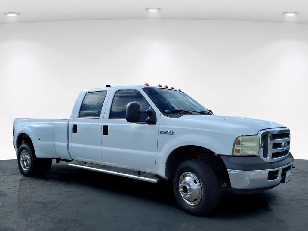 Used 2006 Ford F350 XLT AWD/4WD image 4