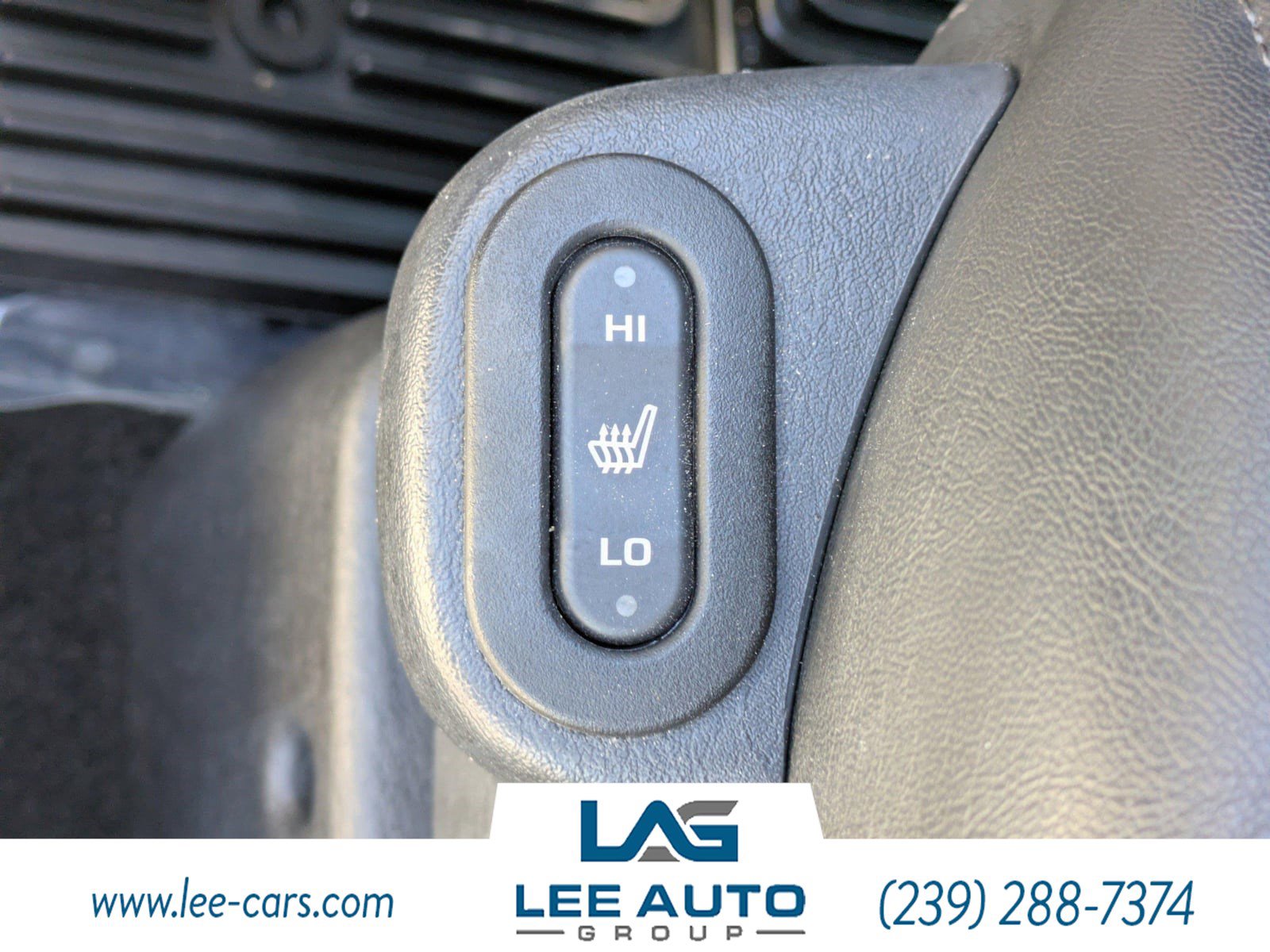 Used 2004 Chrysler PT Cruiser Limited w/ Chrome Accents Group image 18