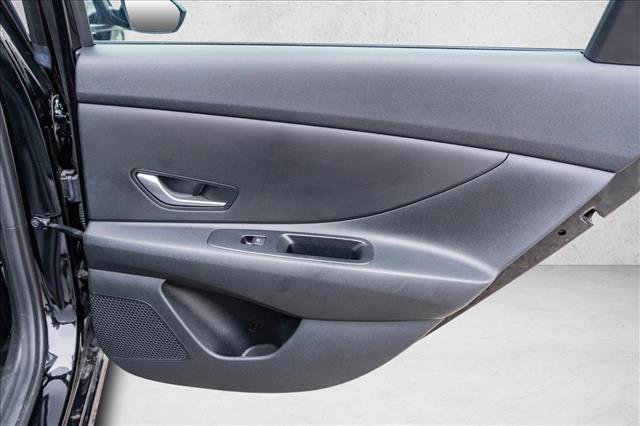 Certified 2025 Hyundai Elantra Blue image 26