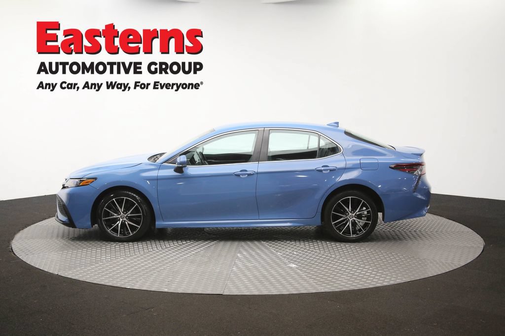 Used 2023 Toyota Camry SE FWD image 61