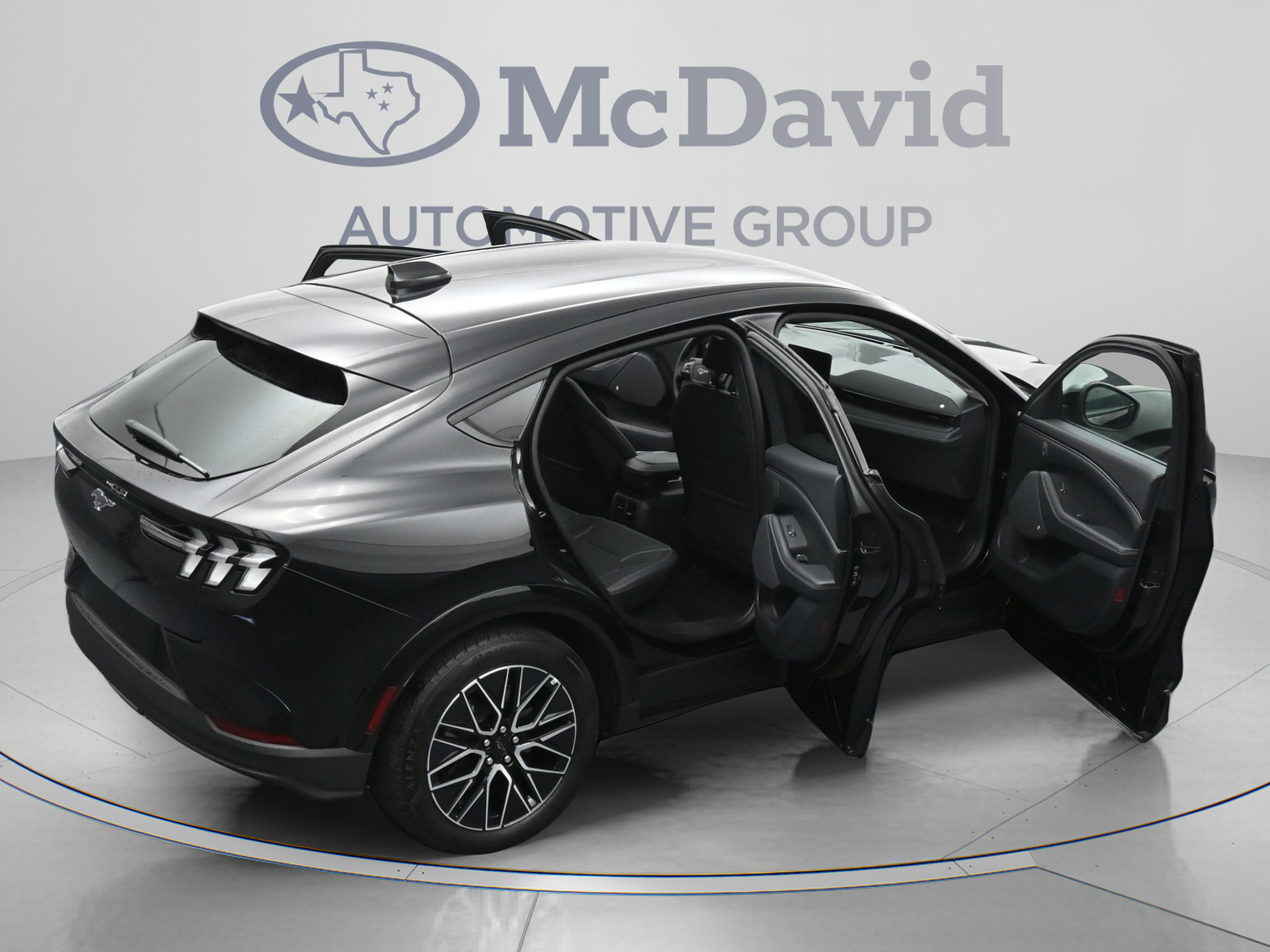 Used 2025 Ford Mustang Mach-E Premium AWD/4WD image 48