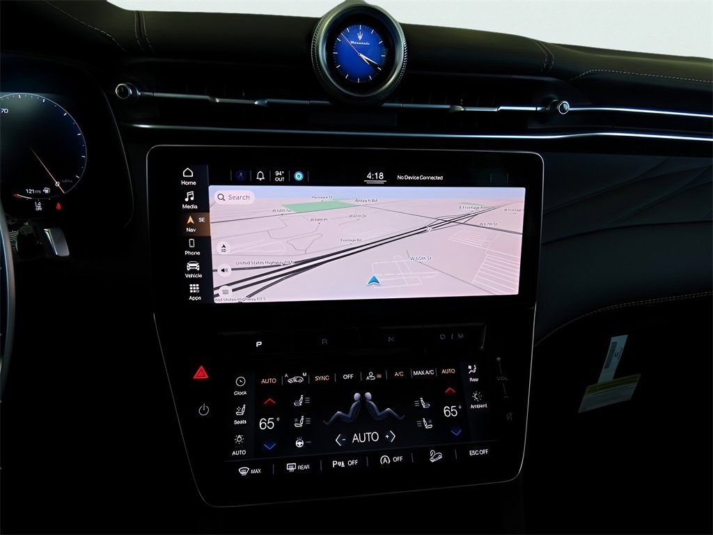 New 2024 Maserati Grecale GT image 32