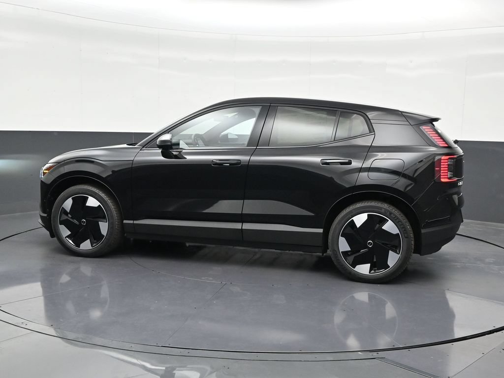 New 2026 Volvo EX30 Ultra AWD/4WD image 2